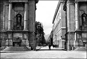 Impressive: Italian Street scene