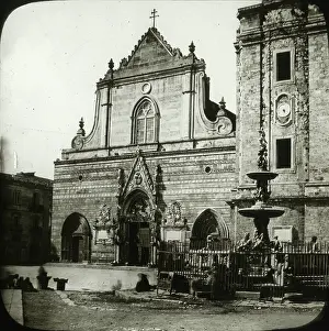 Enclosing: Italy - A Church