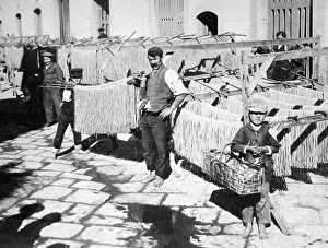 Macaroni: Italy Naples macaroni drying pre-1900