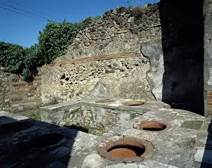 Establishment: Italy. Pompeii. Thermopolium