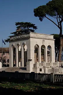Patriot: Italy. Rome. Gianicolense Mausoleum