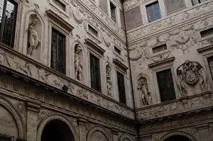 Illusion: Italy. Rome. Spada's Palace