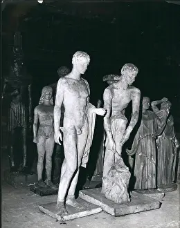 Rockery: Items ready for auction, Denham Film Studios