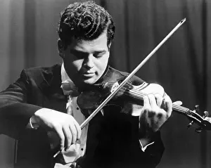 Itzhak: Itzhak Perlman, ca. 1960s?