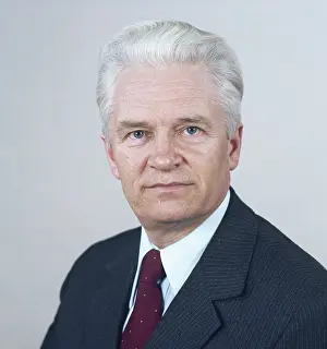 Silayev: Ivan Silayev, Soviet Minister of Aviation Industry, 1981