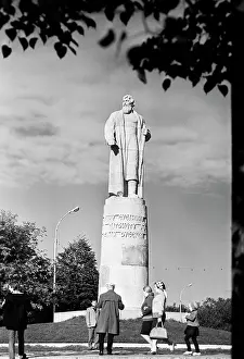 Kostroma: Ivan Susanin's monument in Kostroma, 1974