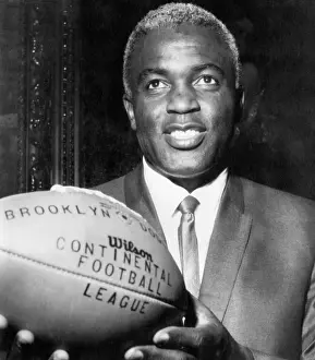 Dodgers: Jackie Robinson as general manager for Continental ?