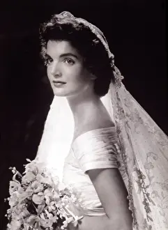 Bouvier: Jacqueline Bouvier Kennedy's wedding picture, ?