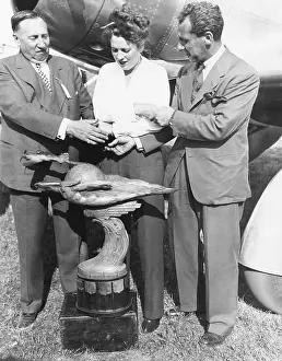 Seversky: Jacqueline Cochran receives Bendix Trophy, Sept