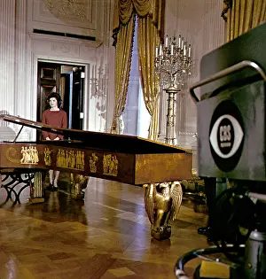 Corehistory1012: Jacqueline Kennedy, 1962?