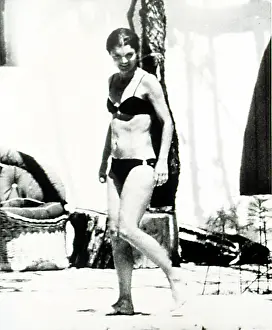 Skorpios: JACQUELINE KENNEDY ONASSIS, in a bikini, ?