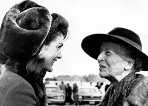 Longworth: Jacqueline Onassis, Alice Roosevelt Longworth ?