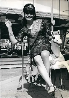 Showmen: Jacqueline Revilly, Queen of the Paris Showmen