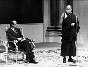 Dalai: Jacques Chirac, Mayor of Paris, and the 14th Dalai Lama