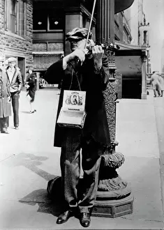Busking: Jacques Gordon