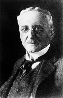 German American: Jacques Loeb, German-American Physiologist