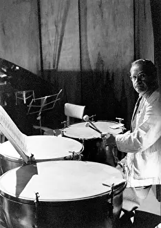 Kettle: James Blades Timpanist