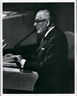 Callaghan: James Callaghan at UN Disarmament conference, USA