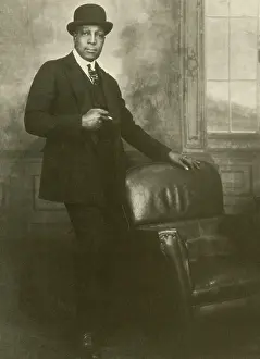 Yorker: James Van Der Zee, Photographer