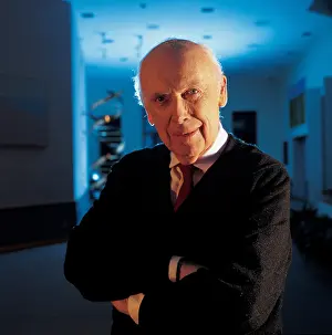 Helix: James Watson (b. 1928), discover with Francis ?