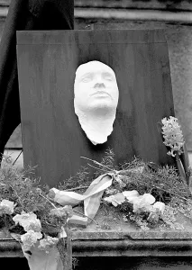 Plocek: Jan Palach - death mask