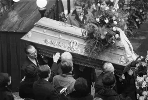 Palach: Jan Palach - funeral - casket - coffin