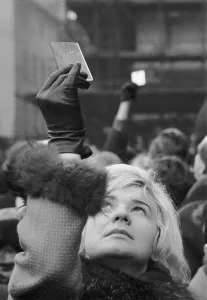 Palach: Jan Palach - funeral - procession - mirror