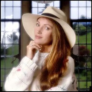Shone: Jane Seymour