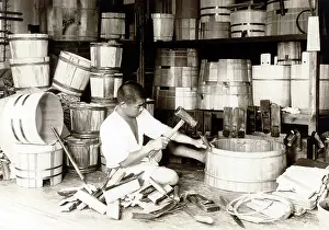 20er: Japan in the 1920th - Barrel-maker