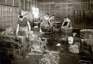Handwerk: Japan in the 1920th - Silk Production