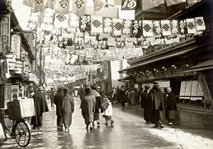 Passanten: Japan in the early 1920th