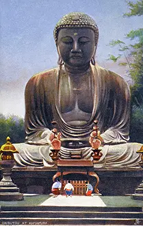 Devotees: Japan - Great statue of Buddha Daibutsu at Kamakura