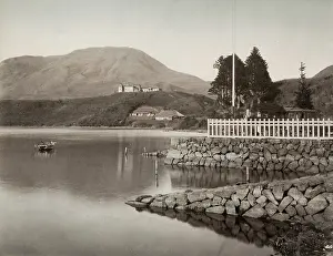 Breakwater: Japan, Hakone Lake