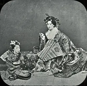 Posturing: Japan - Posturing and Dancing girls
