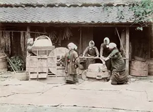 Pounding: Japan - pounding and cleaning rice with bellows