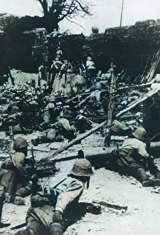 Chungking: Japanese attack Chungking