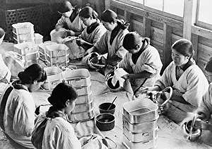 Aluminum: Japanese industrial workers, 1935