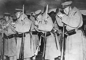 Arisaka: Japanese infantry eat rice
