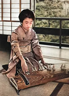 Mats: A Japanese Koto player