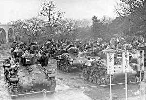 Hibiya: Japanese tanks in Tokyo, 1937
