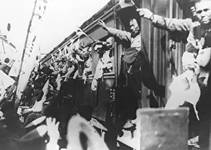 Fervour: Japanese troops leave for China
