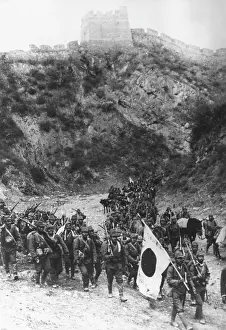 Shanxi: Japanese troops near Great Wall