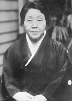 Washerwoman: JAPANESE WOMAN