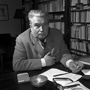 Repressive: Jaroslav Seifert - poet - dissident