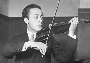 Heifetz: Jascha Heifetz, 1928