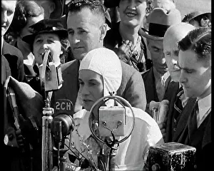 Batten: Jean Batten Giving a Speech