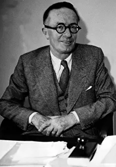 Giraudoux: Jean Giraudoux, 1939