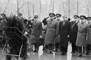 Chevenement: Jean-Pierre Chevenement visits USSR
