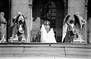 Domplatz: Jedermann in Salzburg 1932