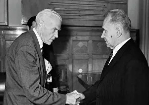 Jerome: Jerome Davis visits USSR